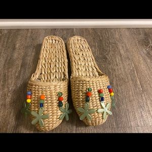 *NWOT* Urban Outfitters Folk Fortune Sandals!